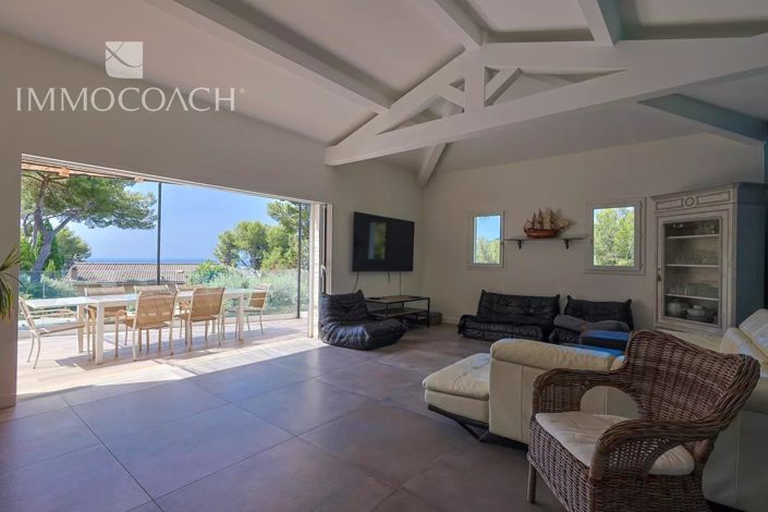 Image No.15-7 Bed House for sale