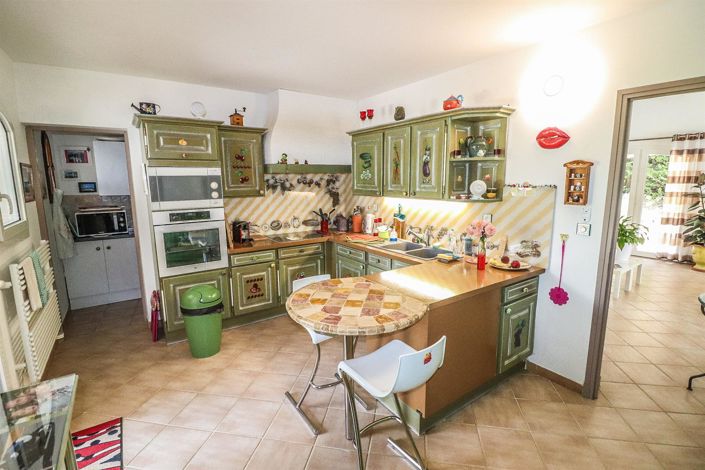 Image No.13-3 Bed House for sale