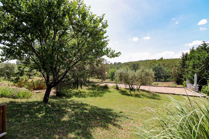 Image No.26-3 Bed House for sale