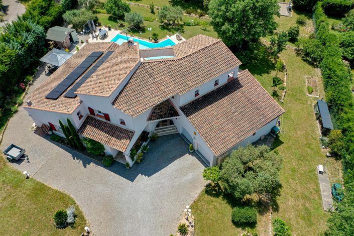 Image No.8-3 Bed House for sale