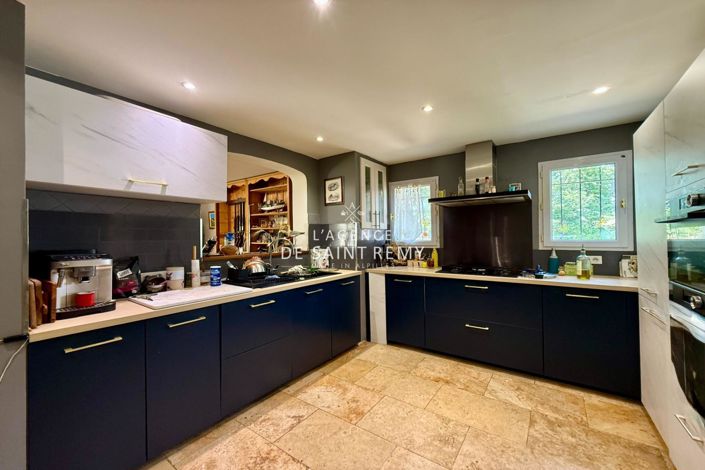 Image No.14-4 Bed House for sale