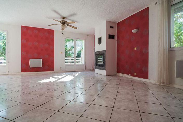 Image No.9-4 Bed House for sale