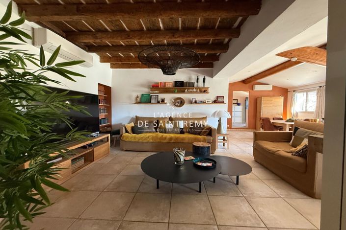 Image No.5-3 Bed House for sale