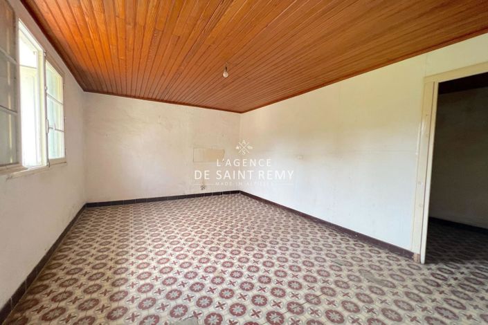 Image No.4-2 Bed House for sale