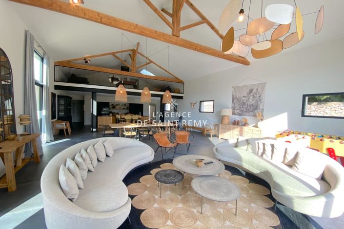 Image No.3-6 Bed House for sale