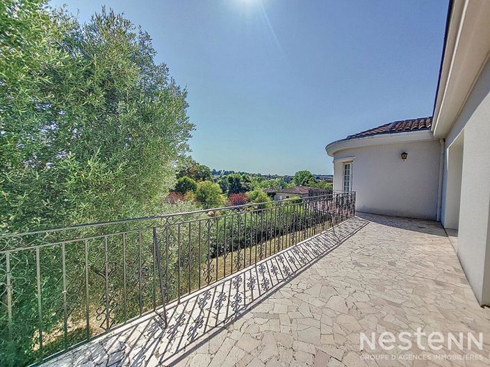 Image No.21-5 Bed House for sale