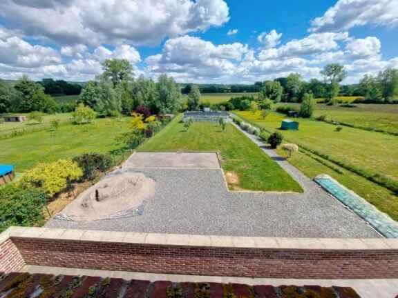 Image No.12-4 Bed House for sale