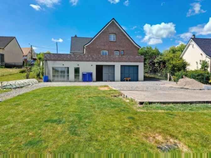 Image No.15-4 Bed House for sale