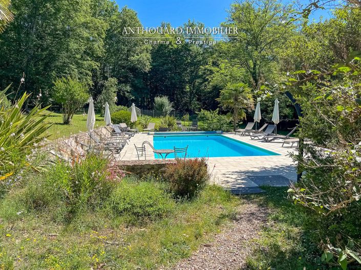 Image No.11-6 Bed House for sale