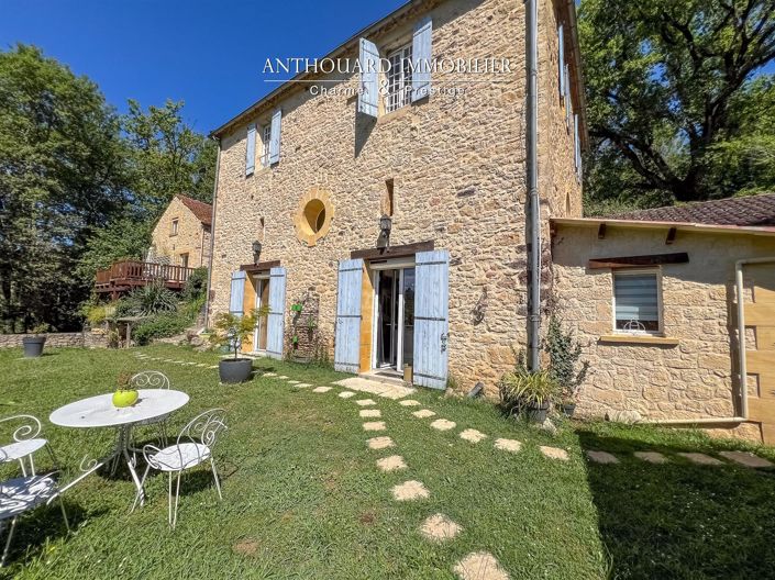 Image No.2-6 Bed House for sale