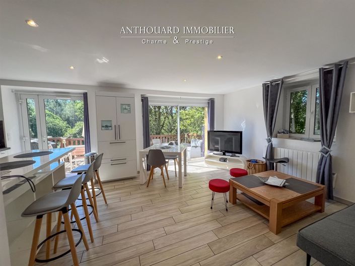 Image No.35-6 Bed House for sale