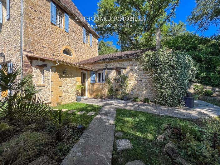 Image No.4-6 Bed House for sale