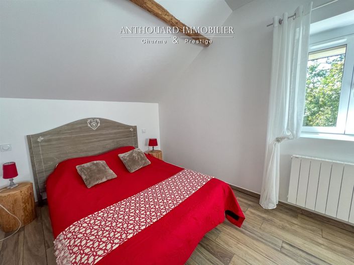 Image No.41-6 Bed House for sale