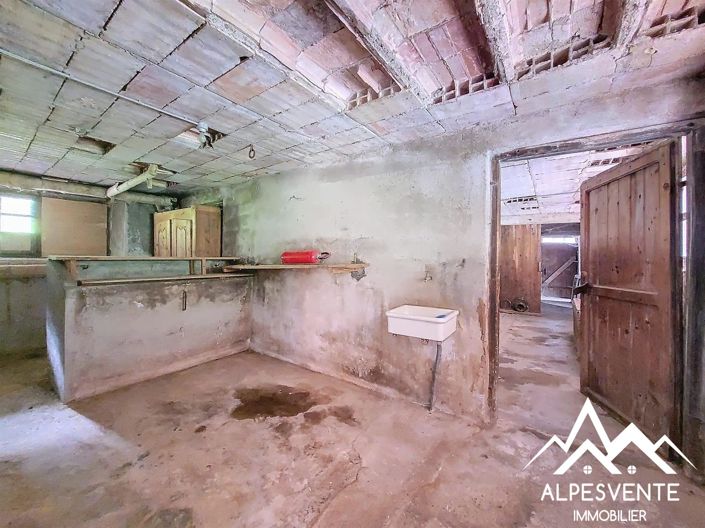 Image No.22-3 Bed House for sale