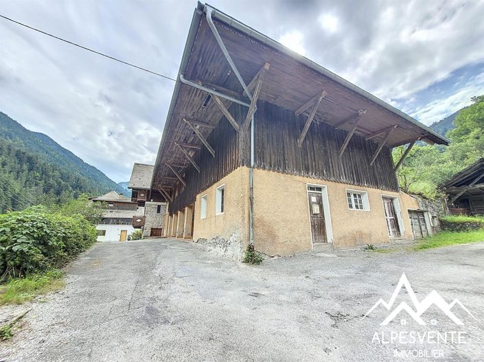 Image No.26-3 Bed House for sale