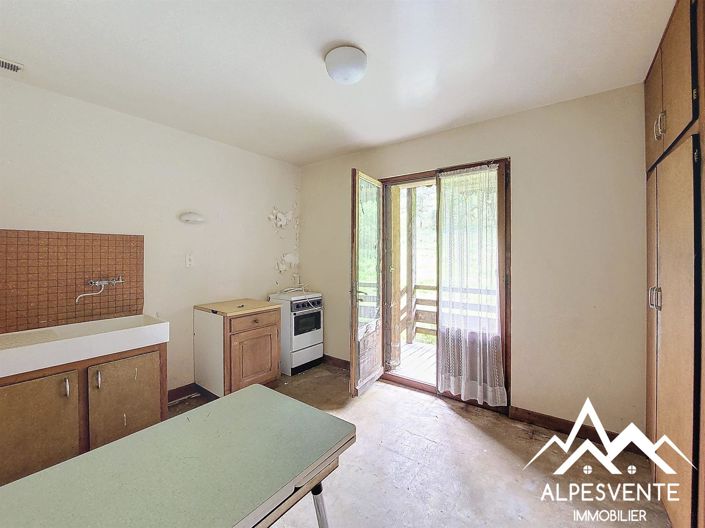 Image No.9-3 Bed House for sale