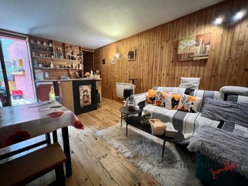 1 - Buis-les-Baronnies, Apartment