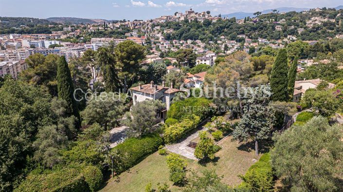 Image No.5-4 Bed Property for sale