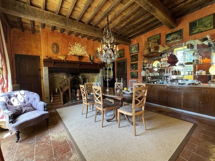 Image No.15-7 Bed House for sale