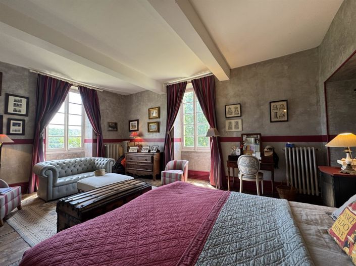 Image No.21-7 Bed House for sale