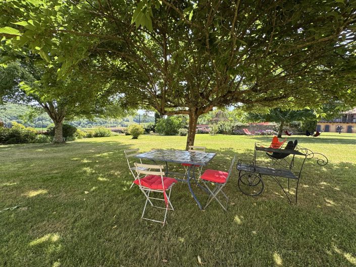 Image No.6-7 Bed House for sale