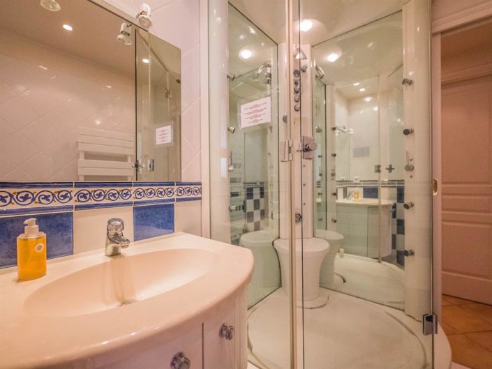 Image No.7-Appartement de 2 chambres à vendre à Sainte-Maxime