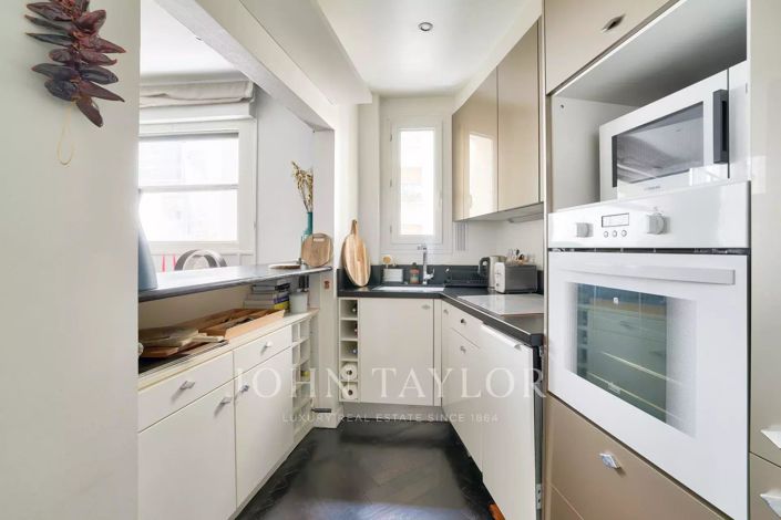 Image No.12-3 Bed Apartment for sale