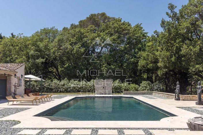 Image No.2-9 Bed House for sale