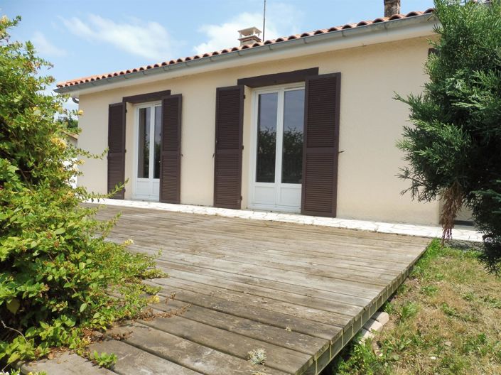 Image No.1-3 Bed House for sale