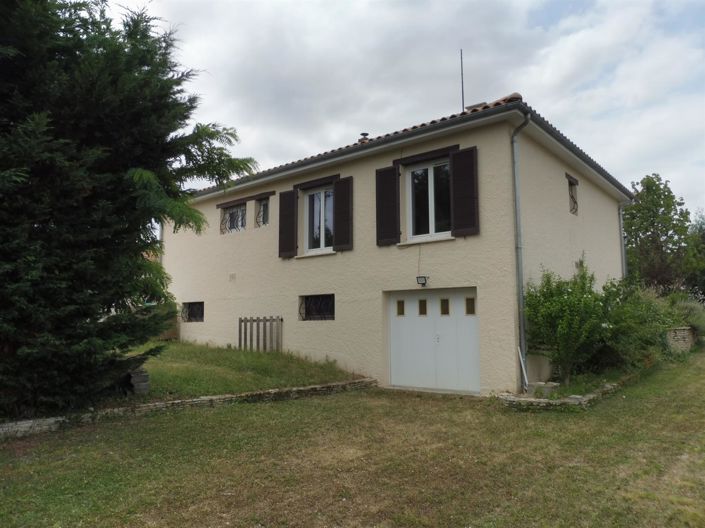 Image No.10-3 Bed House for sale