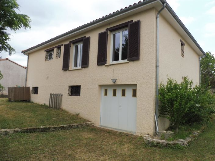 Image No.2-3 Bed House for sale