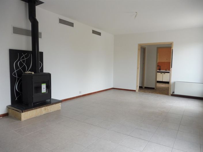 Image No.22-3 Bed House for sale