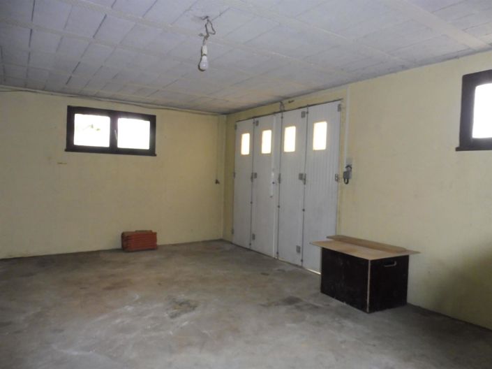 Image No.24-3 Bed House for sale