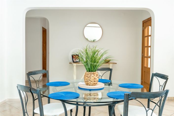 Image No.22-4 Bed House for sale