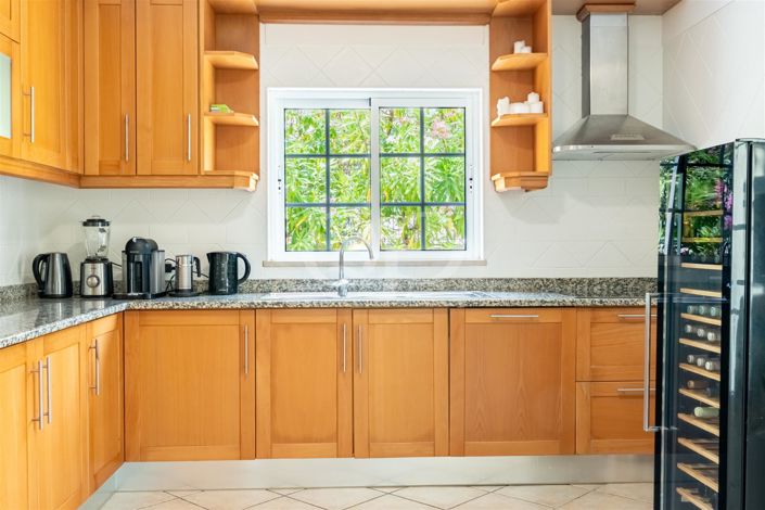 Image No.33-4 Bed House for sale