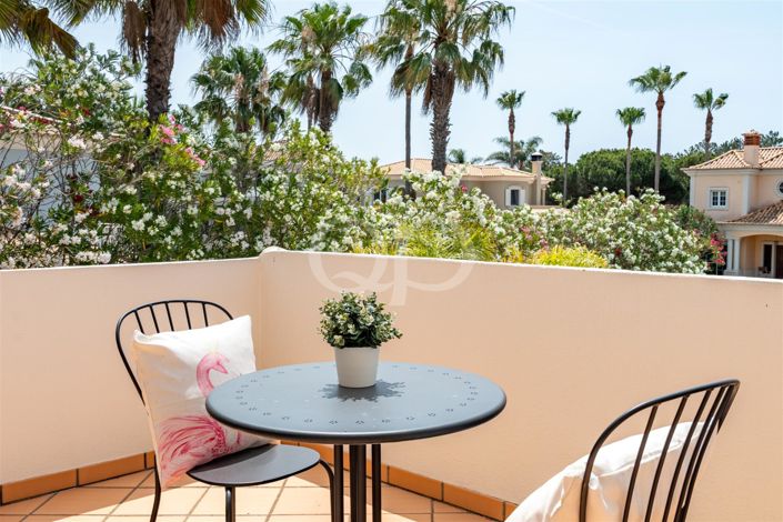 Image No.7-4 Bed House for sale