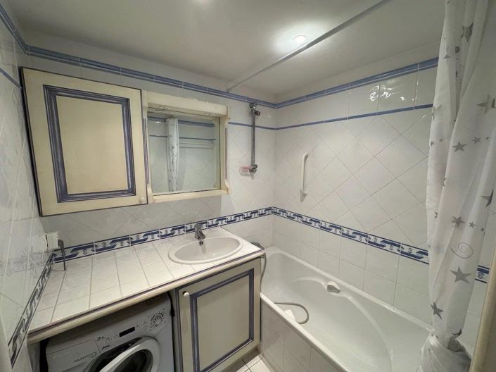 Image No.13-2 Bed Apartment for sale