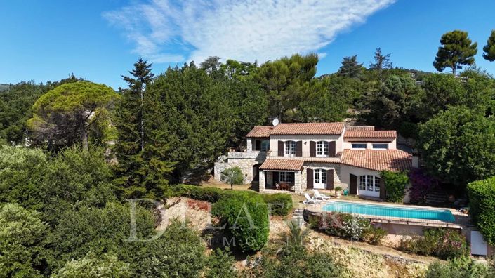 Image No.4-Maison de 3 chambres à vendre à Châteauneuf-Grasse