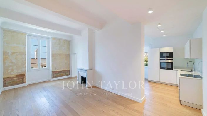 Image No.3-3 Bed Apartment for sale