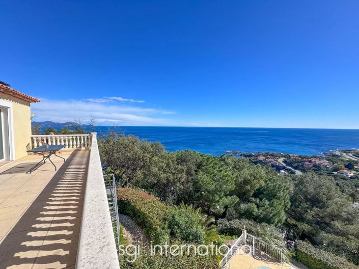 Image No.4-Maison de 7 chambres à vendre à Les Issambres