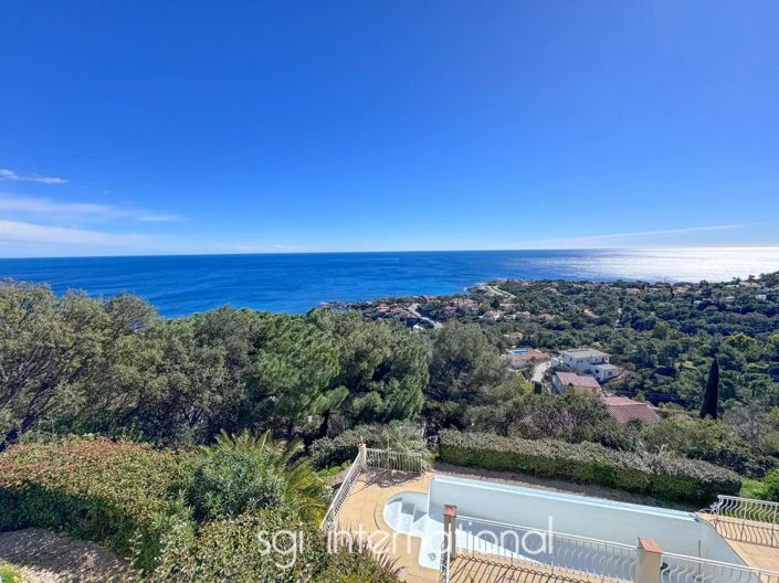 Image No.6-Maison de 7 chambres à vendre à Les Issambres