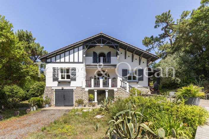 Image No.1-3 Bed House for sale