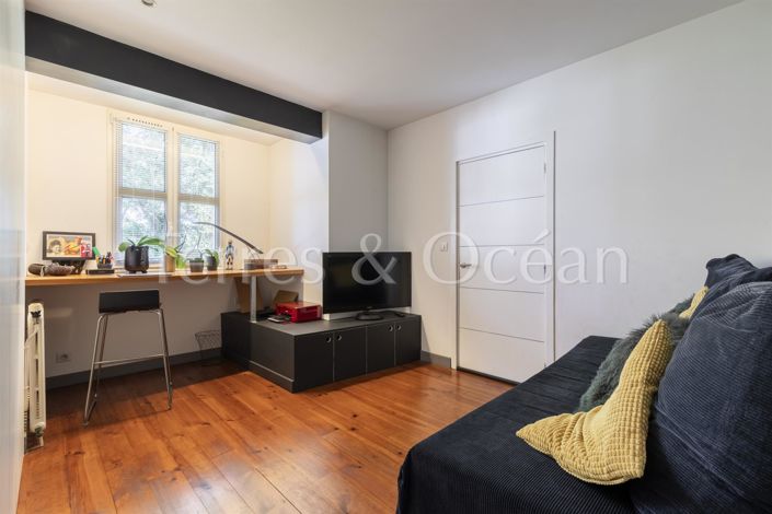 Image No.18-3 Bed House for sale