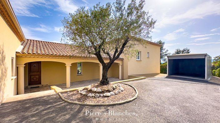 Image No.7-4 Bed House for sale