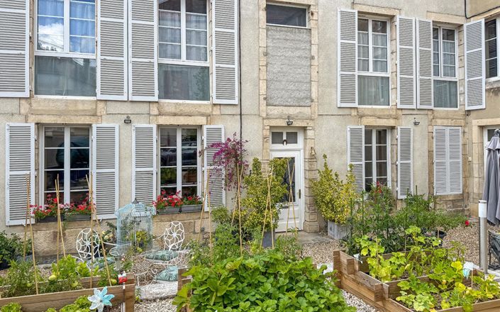 Image No.1-Propriété de 5 chambres à vendre à Dijon