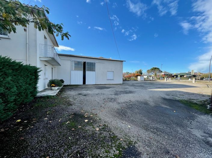 Image No.4-5 Bed House for sale