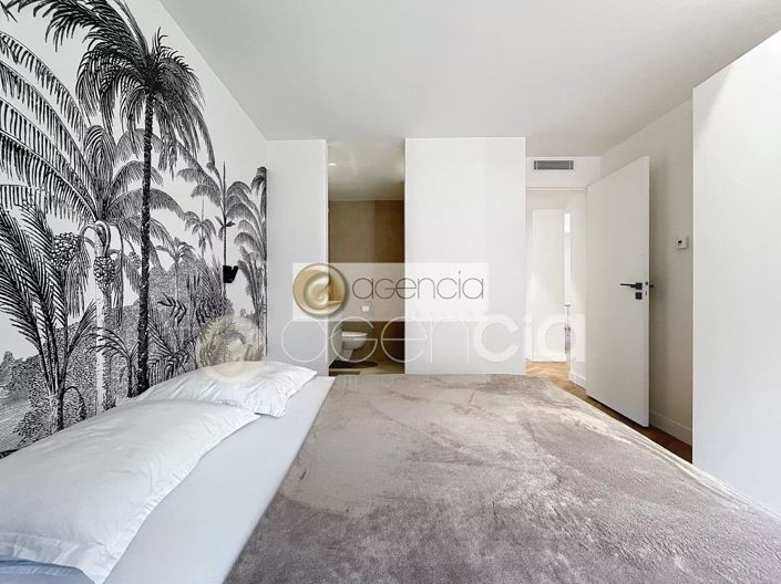 Image No.4-Appartement de 2 chambres à vendre à Cannes