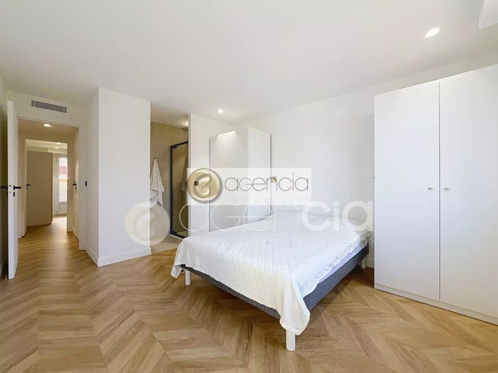 Image No.7-Appartement de 2 chambres à vendre à Cannes