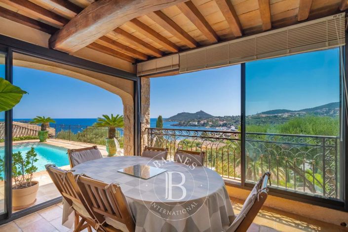 Image No.9-Maison de 5 chambres à vendre à Saint-Raphael