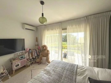 a75e28rzogdf7r3b7